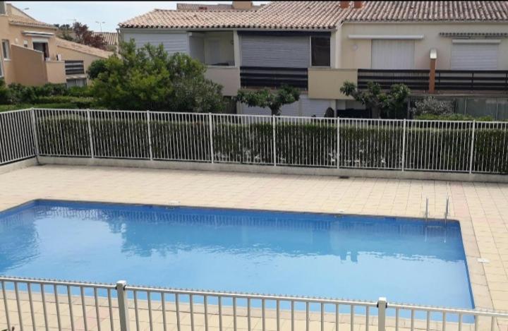 Cap D'Agde - Residence Estivales - Proche Naturiste - Terrasse - Wifi - Parking - Piscine - Clim Εξωτερικό φωτογραφία