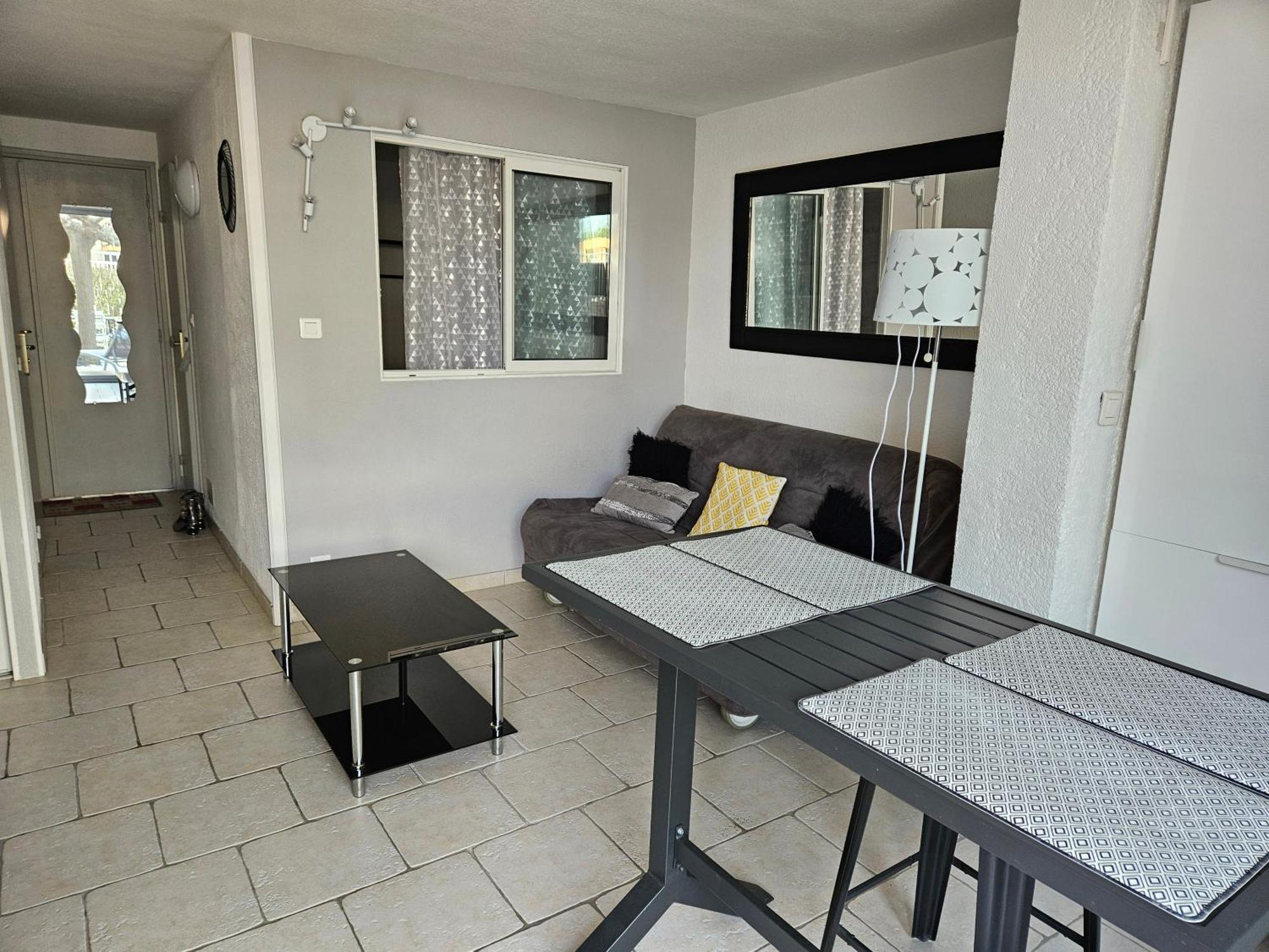 Cap D'Agde - Residence Estivales - Proche Naturiste - Terrasse - Wifi - Parking - Piscine - Clim Εξωτερικό φωτογραφία